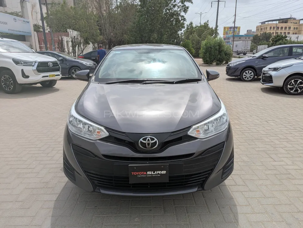 Toyota Yaris Sedan 2022 for Sale in Karachi Image-1