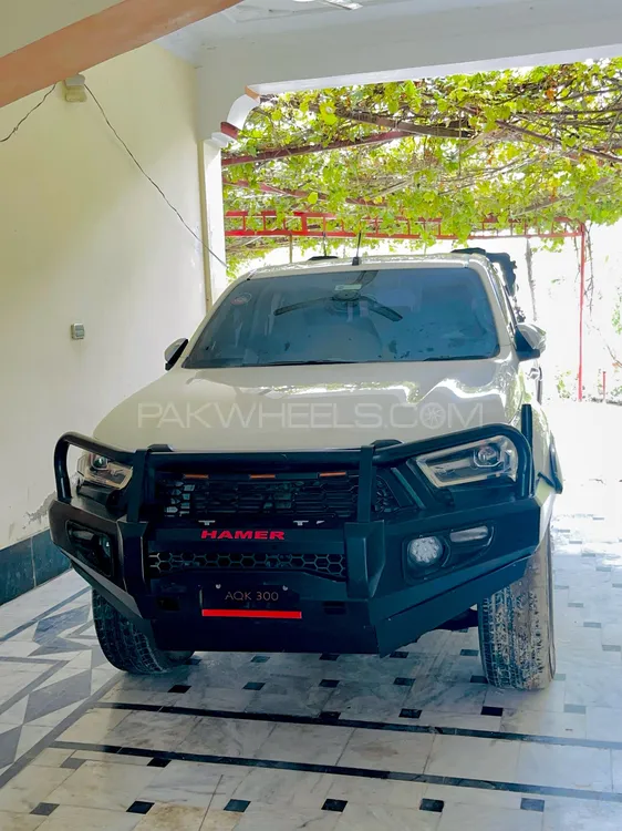 Toyota Hilux 2020 for Sale in Peshawar Image-1