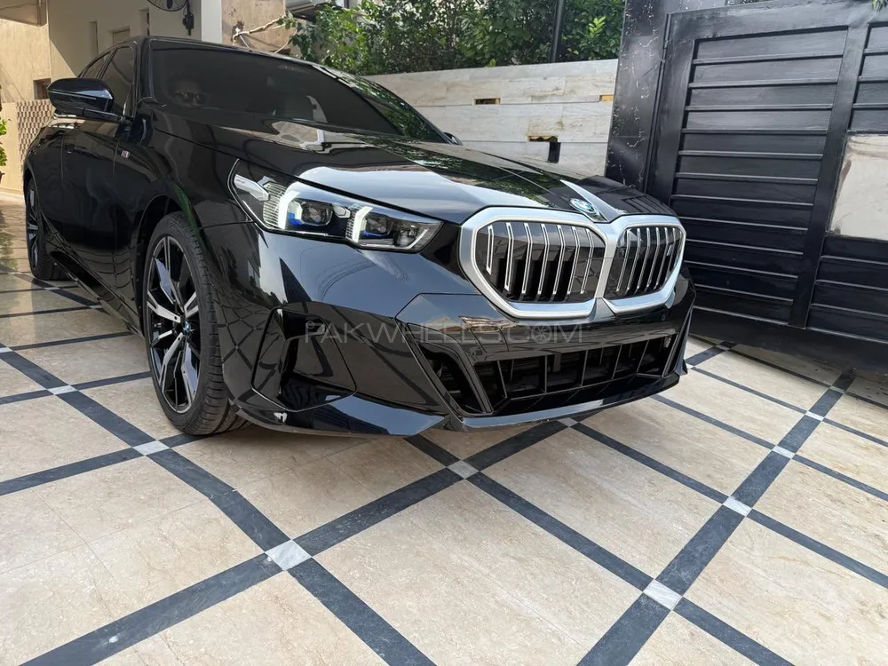 BMW i5 2024 for Sale in Lahore Image-1