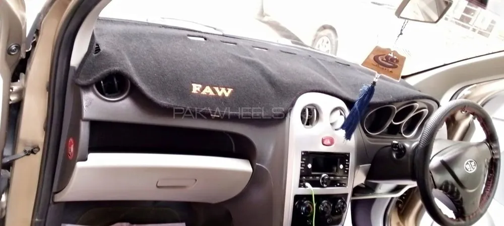 FAW V2 2017 for Sale in Karachi FAW V2 2017 for Sale in Karachi Image-15