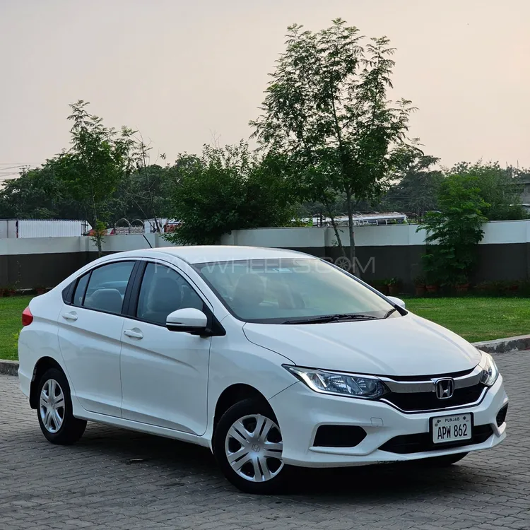 Honda City 2023 for Sale in Lahore Image-1