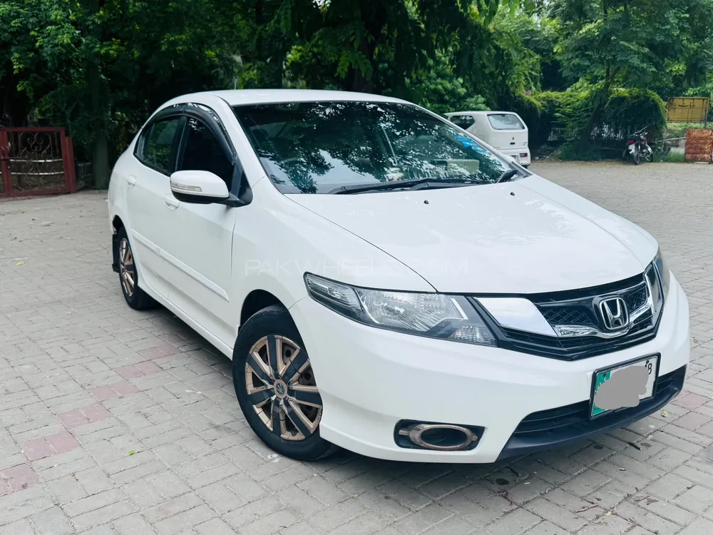 Honda City 2018 for Sale in Lahore Image-1