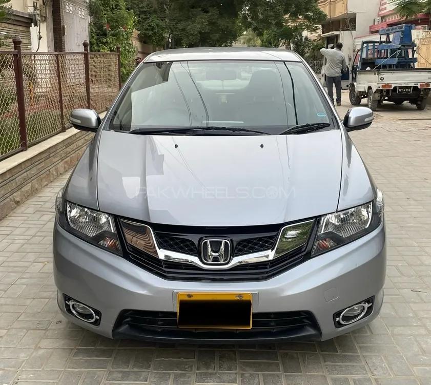 Honda City 2018 for Sale in Karachi Image-1