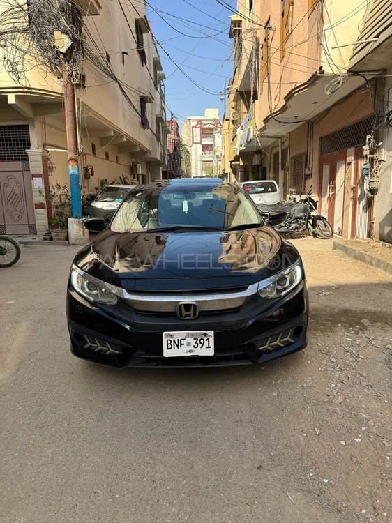 Honda Civic 2018 for Sale in Karachi Image-1