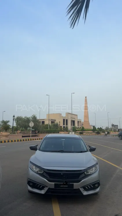 Honda Civic 2019 for Sale in Faisalabad Image-1