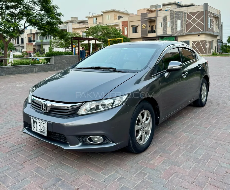 Honda Civic 2015 for Sale in Faisalabad Image-1