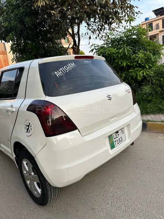 Suzuki Swift 2013 for Sale in Gujranwala Image-1