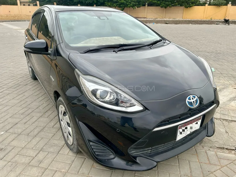 Toyota Aqua 2019 for Sale in Karachi Image-1