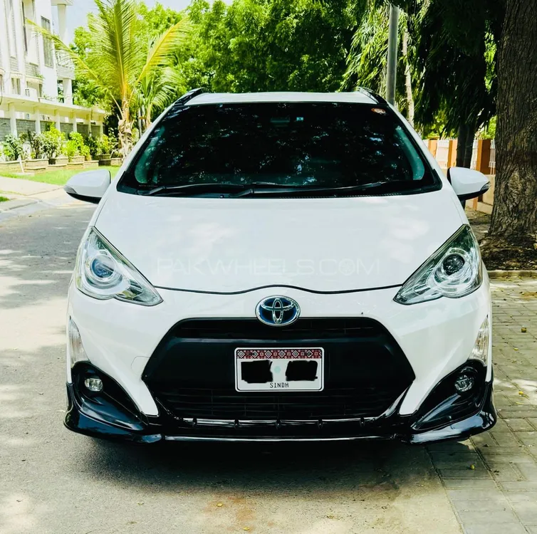 Toyota Aqua 2016 for Sale in Karachi Image-1