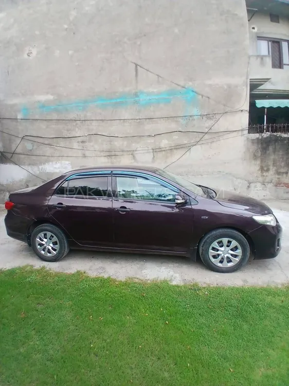 Toyota Corolla 2013 for Sale in Lahore Image-1