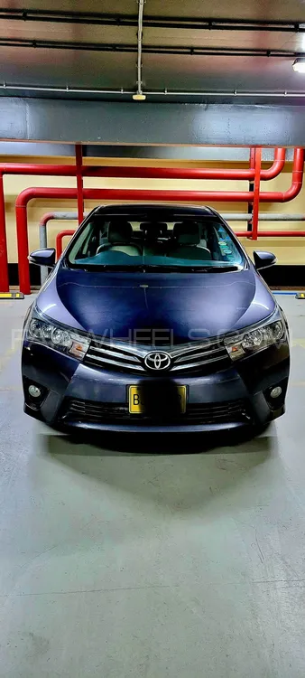 Toyota Corolla 2017 for Sale in Karachi Image-1