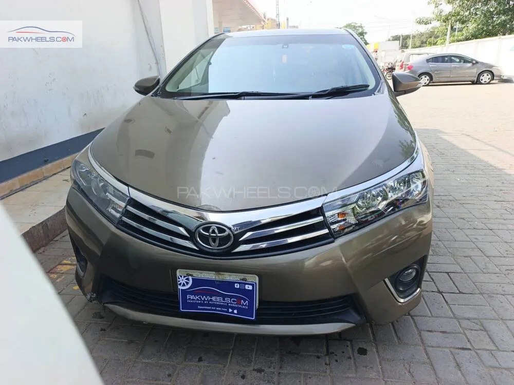 Toyota Corolla 2017 for Sale in Lahore Image-1