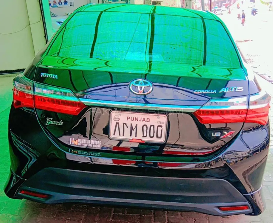 Toyota Corolla 2023 for Sale in Multan Image-1