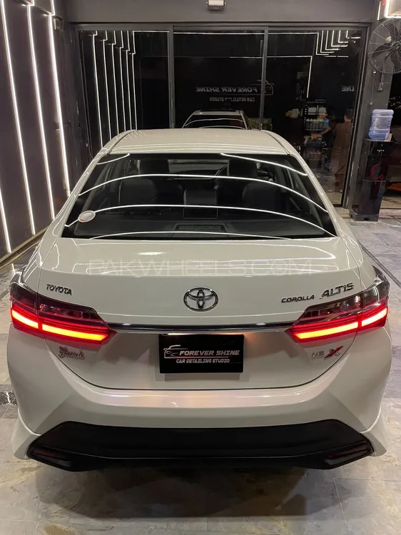 Toyota Corolla 2022 for Sale in Islamabad Image-1