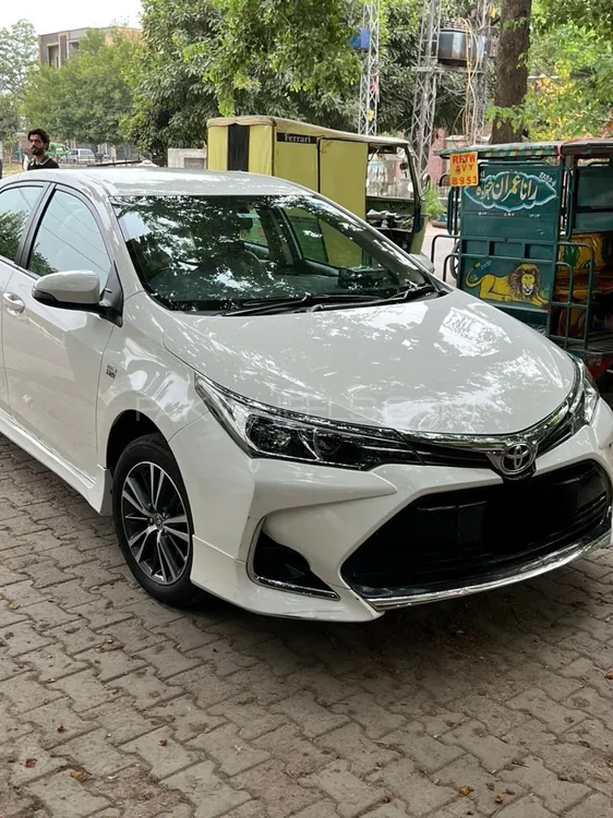 Toyota Corolla 2021 for Sale in Lahore Image-1