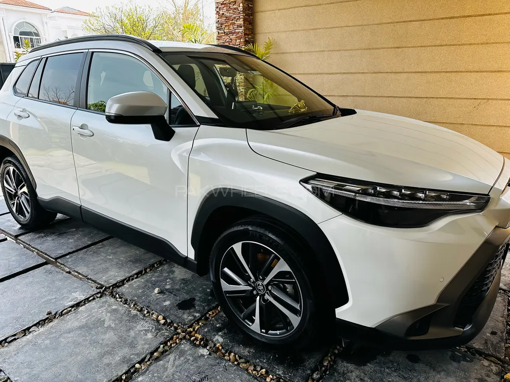 Toyota Corolla Cross 2021 for Sale in Lahore Image-1