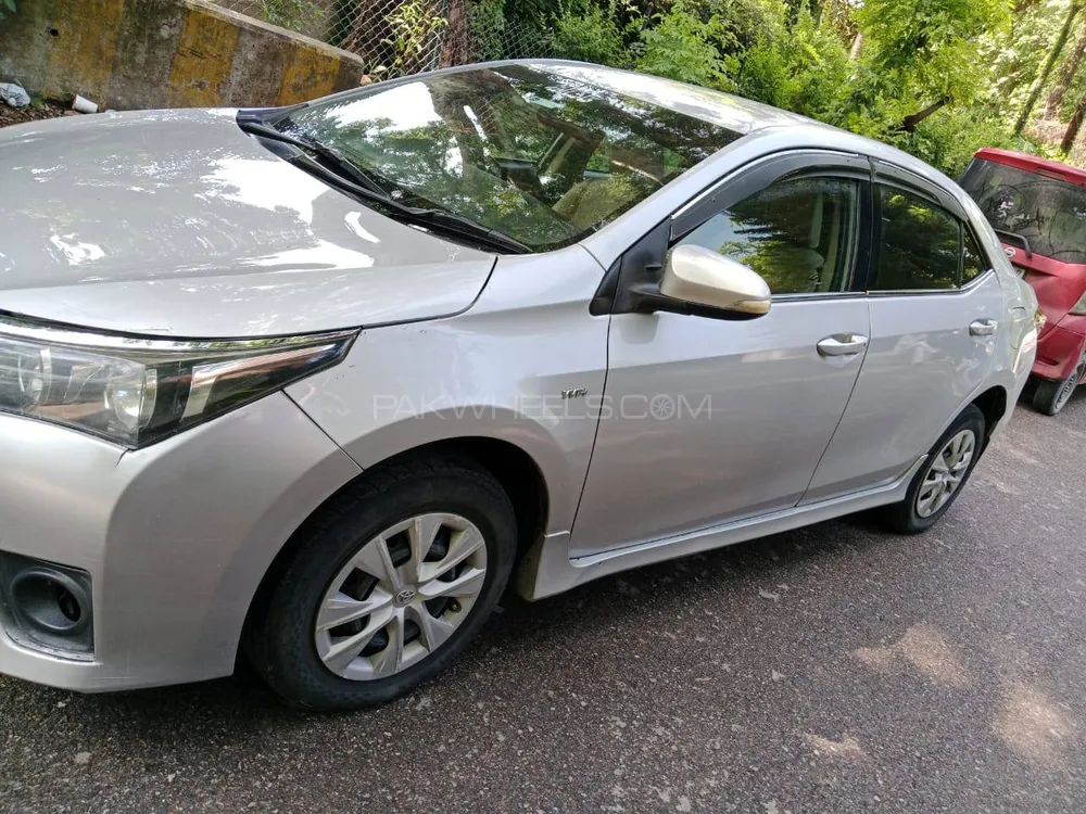 Toyota Corolla 2016 for Sale in Gujrat Image-1