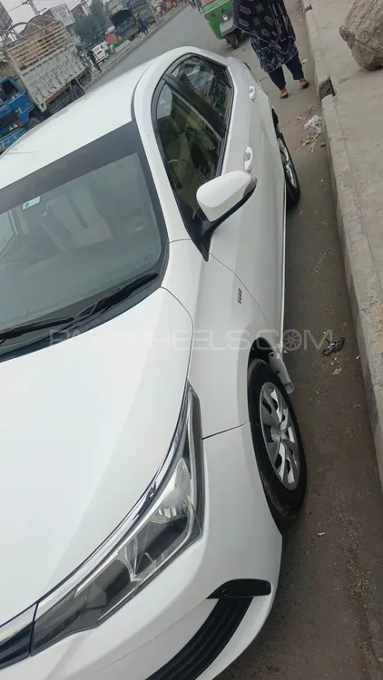 Toyota Corolla 2020 for Sale in Lahore Image-1