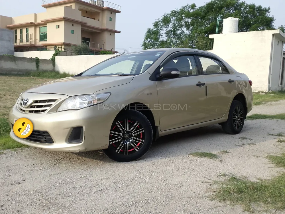 Toyota Corolla 2012 for Sale in Attock Image-1