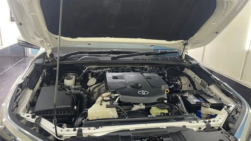 Toyota Fortuner 2021 for Sale in Islamabad Image-1