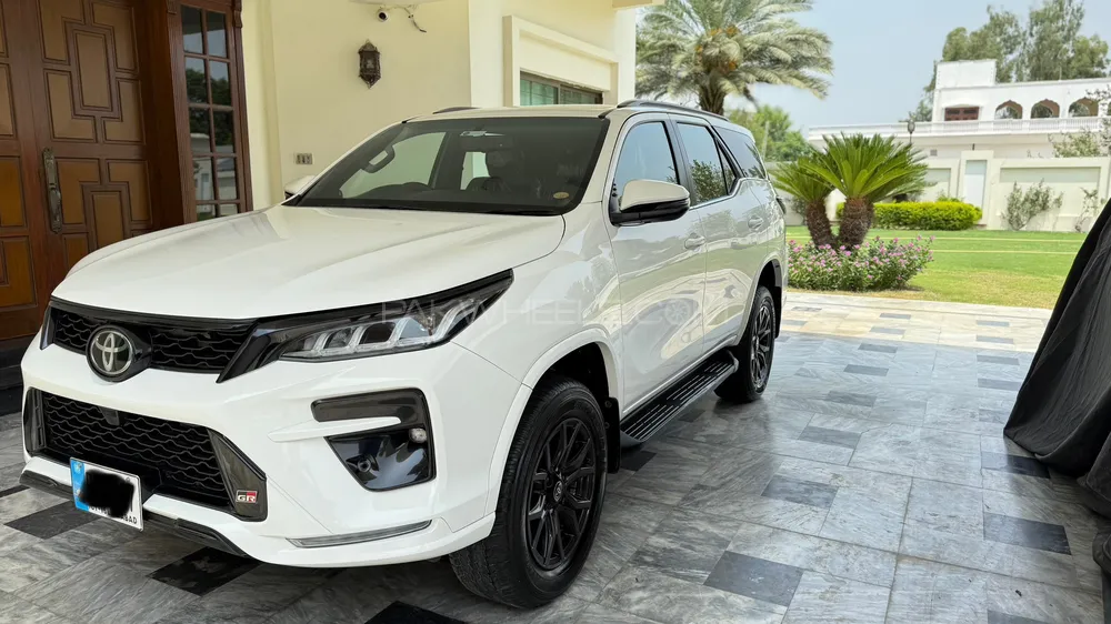 Toyota Fortuner 2023 for Sale in Islamabad Image-1