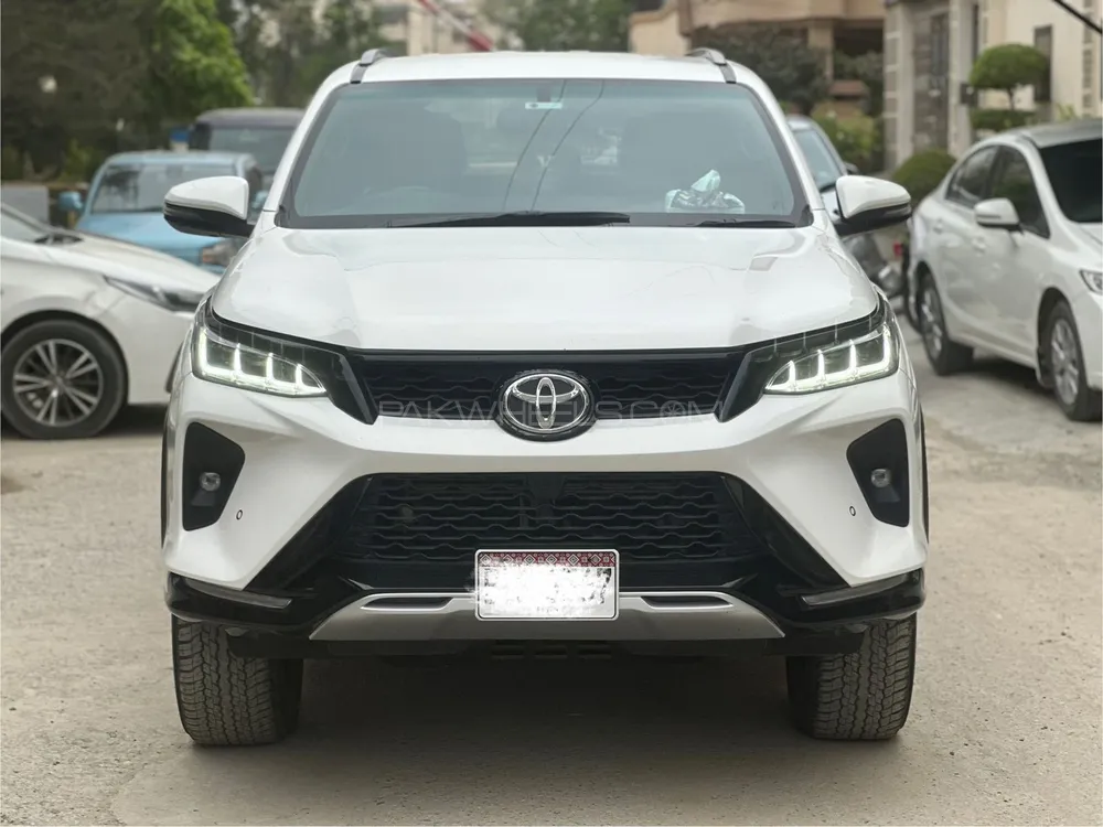 Toyota Fortuner 2022 for Sale in Karachi Image-1