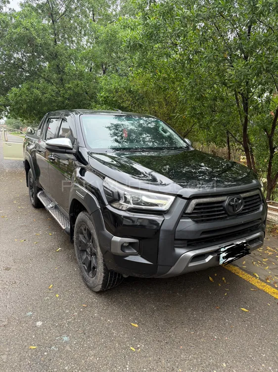 Toyota Hilux 2019 for Sale in Faisalabad Image-1