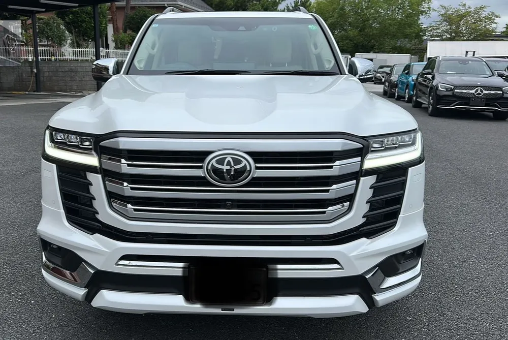Toyota Land Cruiser 2023 for Sale in Lahore Image-1