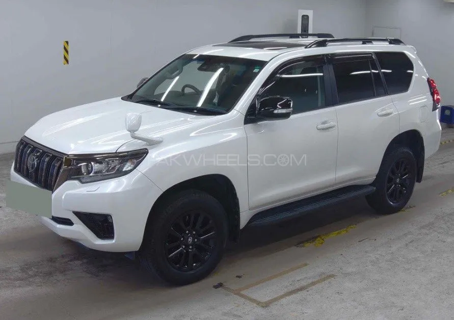 Toyota Prado 2020 for Sale in Karachi Toyota Prado 2020 for Sale in Karachi Image-3