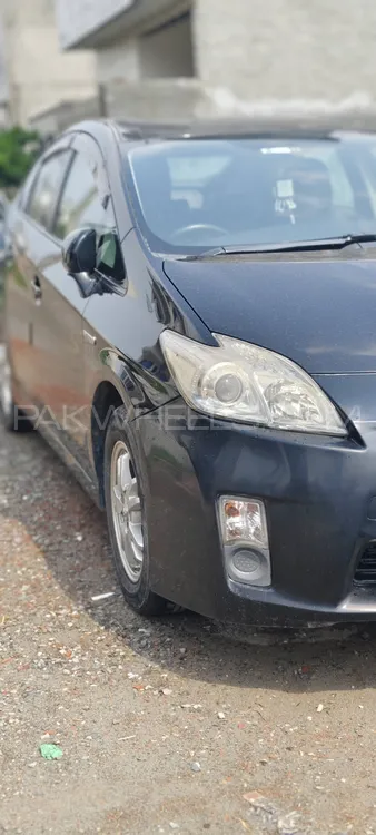 Toyota Prius 2011 for Sale in Lahore Image-1