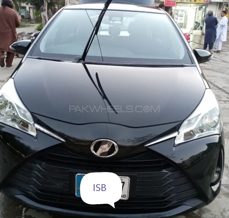 Toyota Vitz 2018 for Sale in Islamabad Image-1