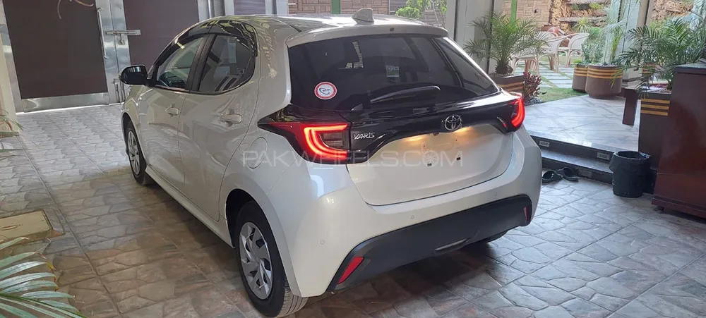 Toyota Yaris Hatchback 2021 for Sale in Faisalabad Image-1