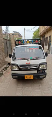 Suzuki Ravi 2011