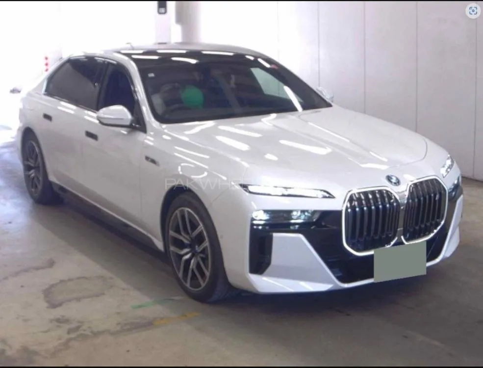 BMW 7 Series 2023 for Sale in Karachi Image-1