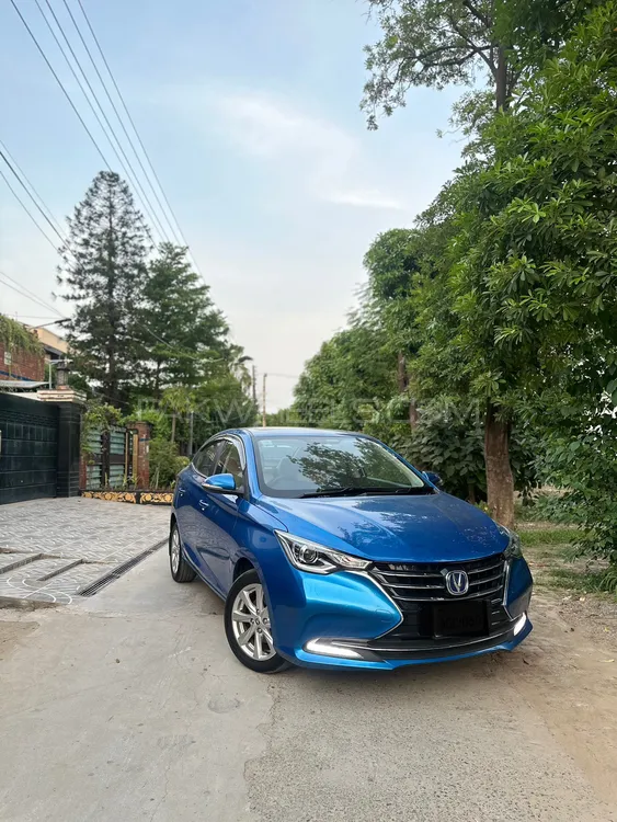 چانگان السوِن 2022 for Sale in لاہور Image-1