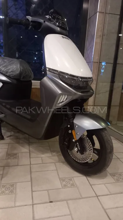 Evee C1 2025 for Sale Image-1