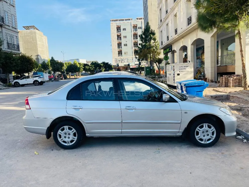 Honda Civic 2005 for Sale in Islamabad Image-1