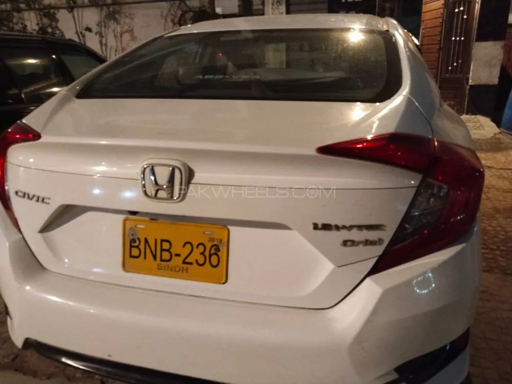 Honda Civic 2018 for Sale in Karachi Image-1