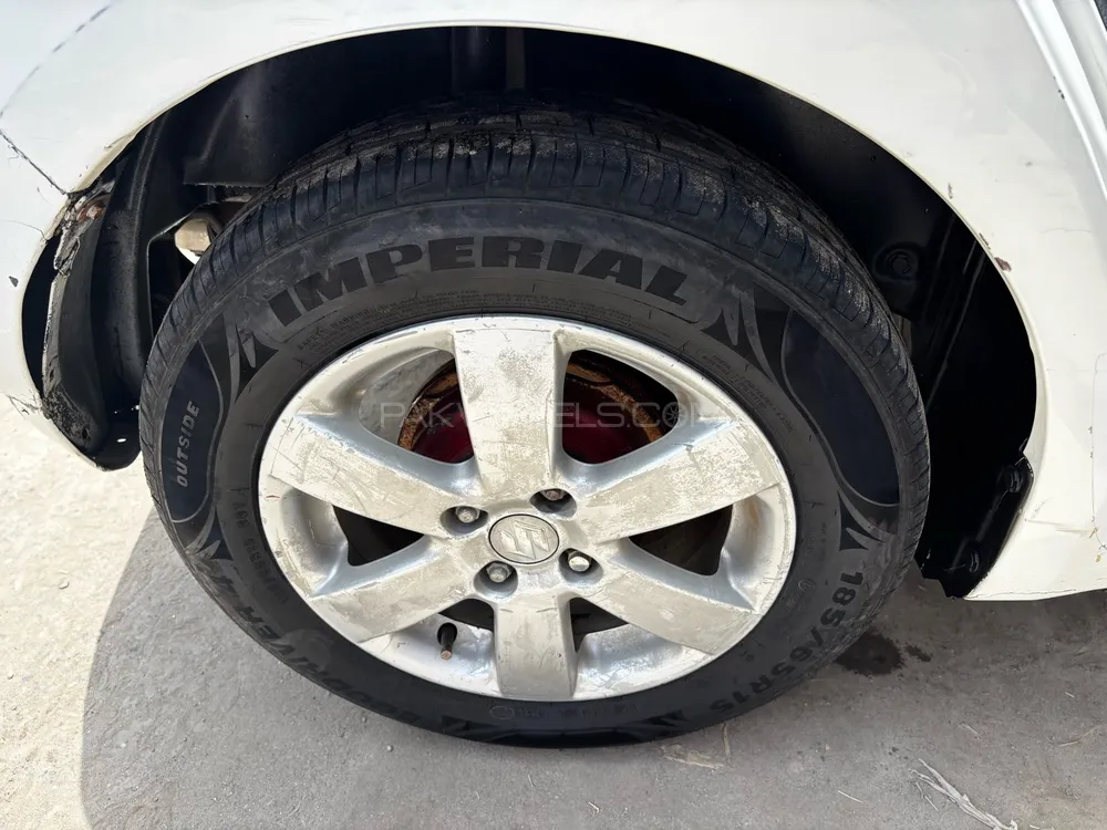 Suzuki Swift 2012 for Sale in Faisalabad Image-1