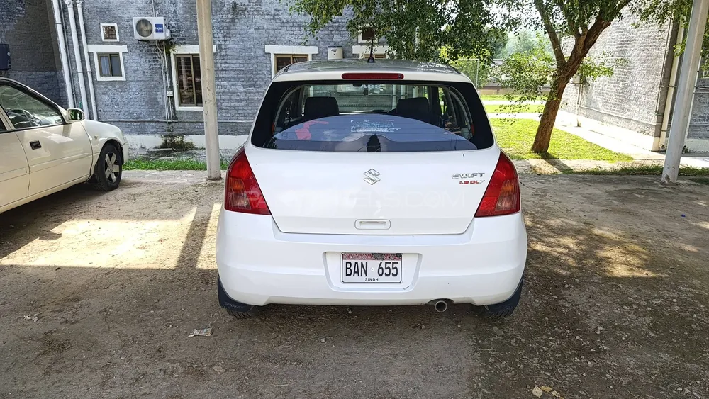 Suzuki Swift 2013 for Sale in Islamabad Image-1