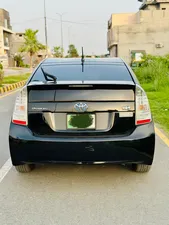 Toyota Prius S LED Edition 1.8 2011 for Sale