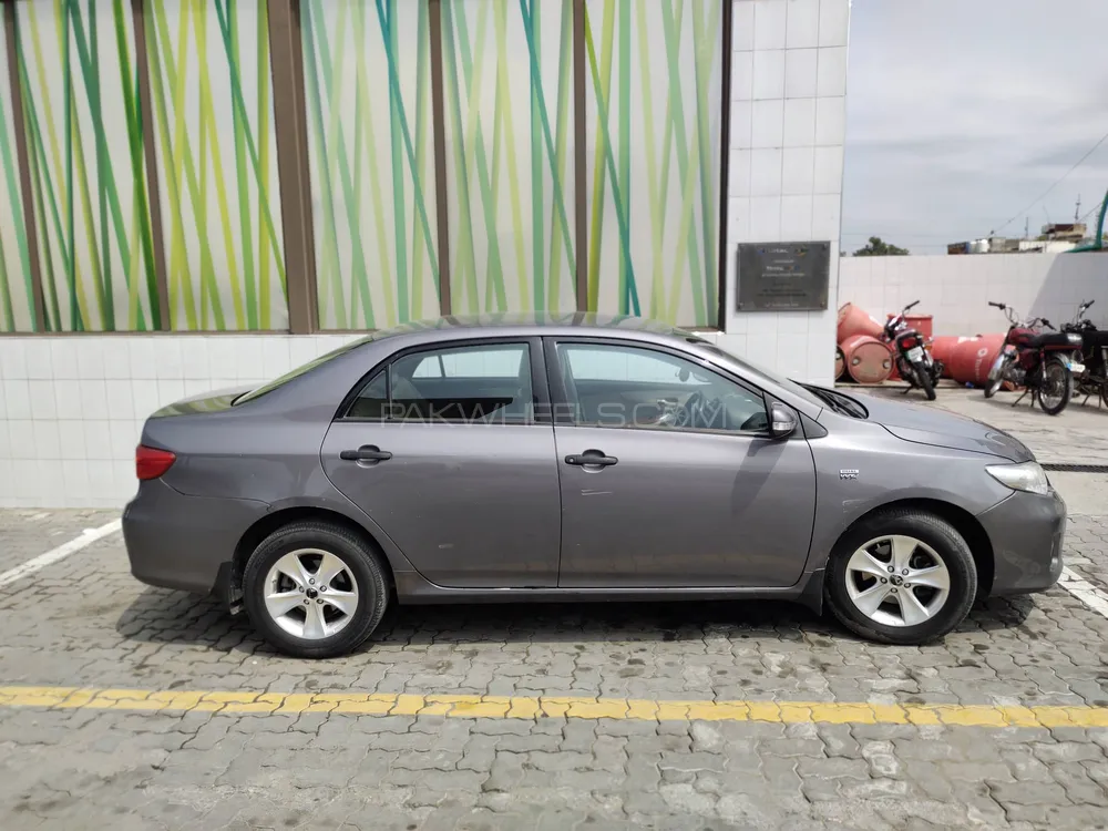 Toyota Corolla 2012 for Sale in Islamabad Image-1