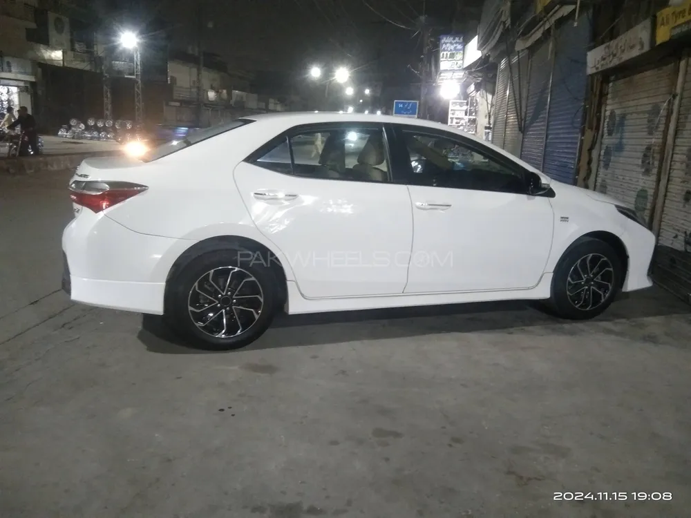Toyota Corolla 2018 for Sale in Rawalpindi Image-1