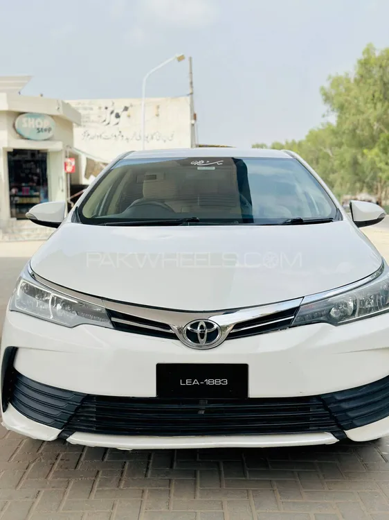 Toyota Corolla 2018 for Sale in Faisalabad Image-1