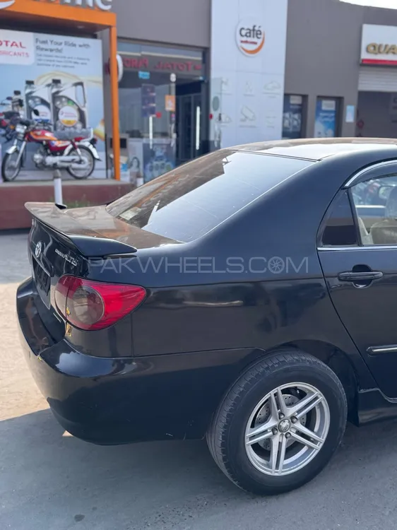 Toyota Corolla 2005 for Sale in Peshawar Image-1
