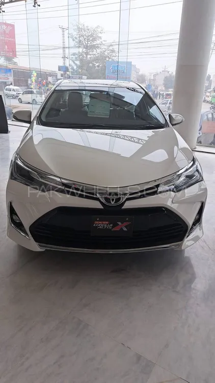 Toyota Corolla 2025 for Sale in Lahore Image-1