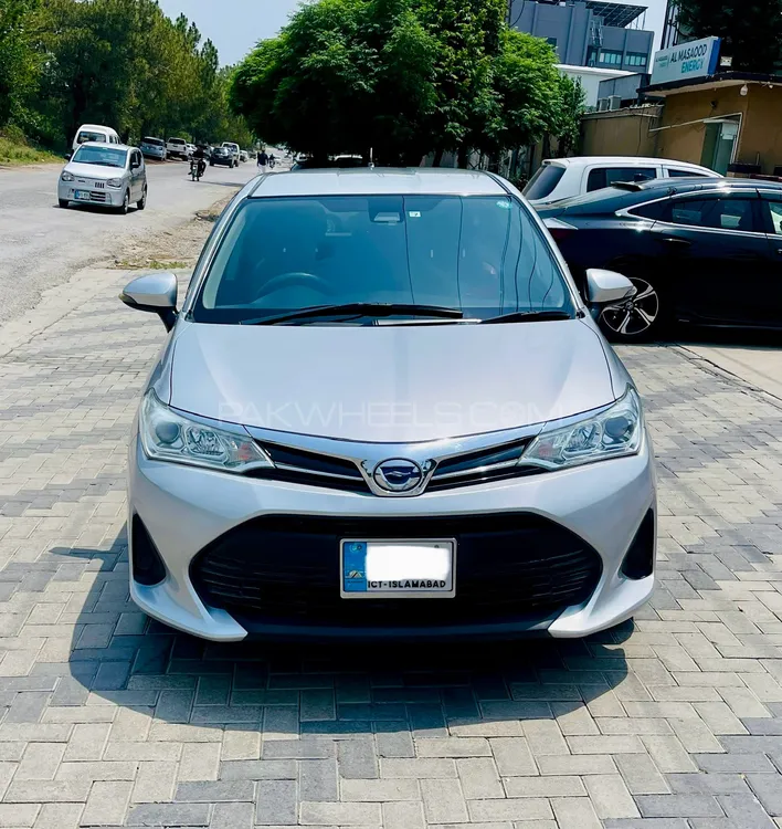 Toyota Corolla Fielder 2018 for Sale in Islamabad Image-1