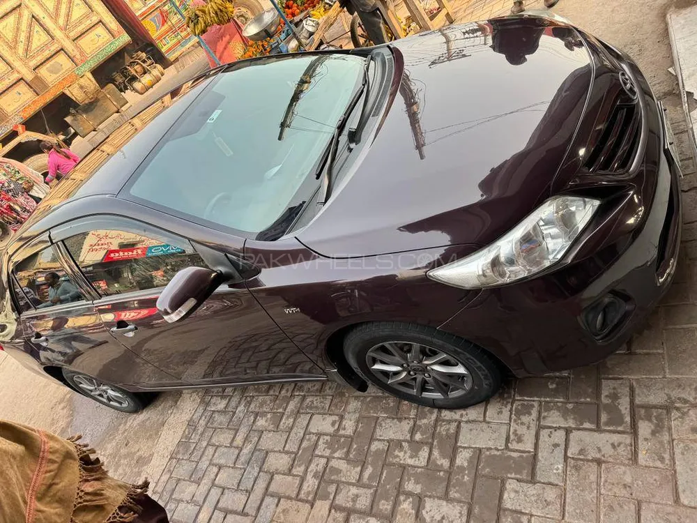 Toyota Corolla 2013 for Sale in Faisalabad Image-1
