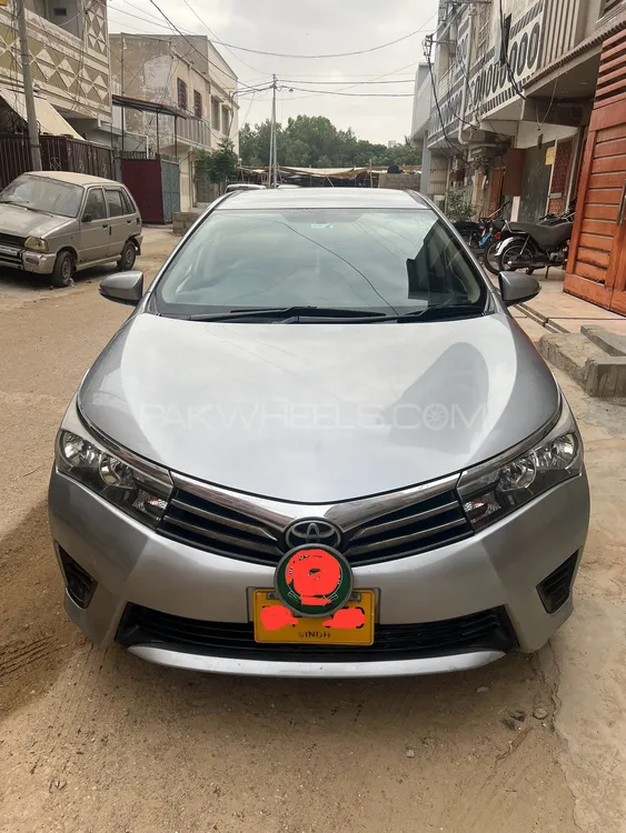 Toyota Corolla 2016 for Sale in Karachi Image-1