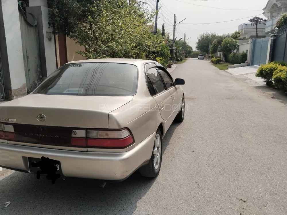 Toyota Corolla 1995 for Sale in Peshawar Image-1